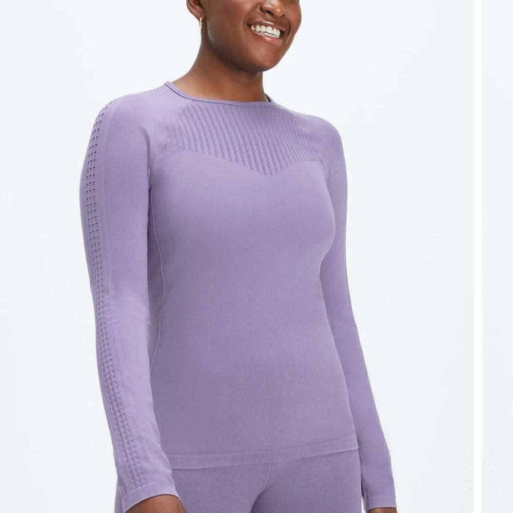 FABLETICS Sync Seamless Long-Sleeve COLOR Washed Violetta L NWT in packaging